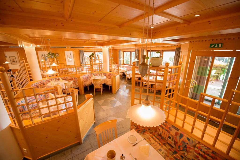 Hotel Garni Doris Castelrotto Kültér fotó