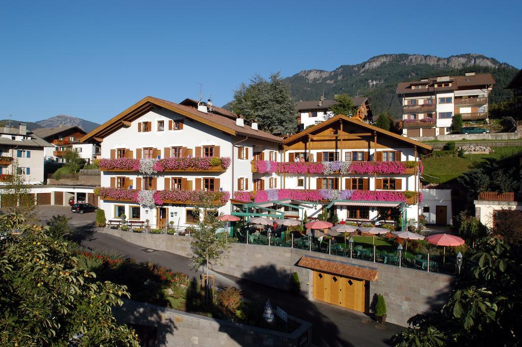 Hotel Garni Doris Castelrotto Kültér fotó